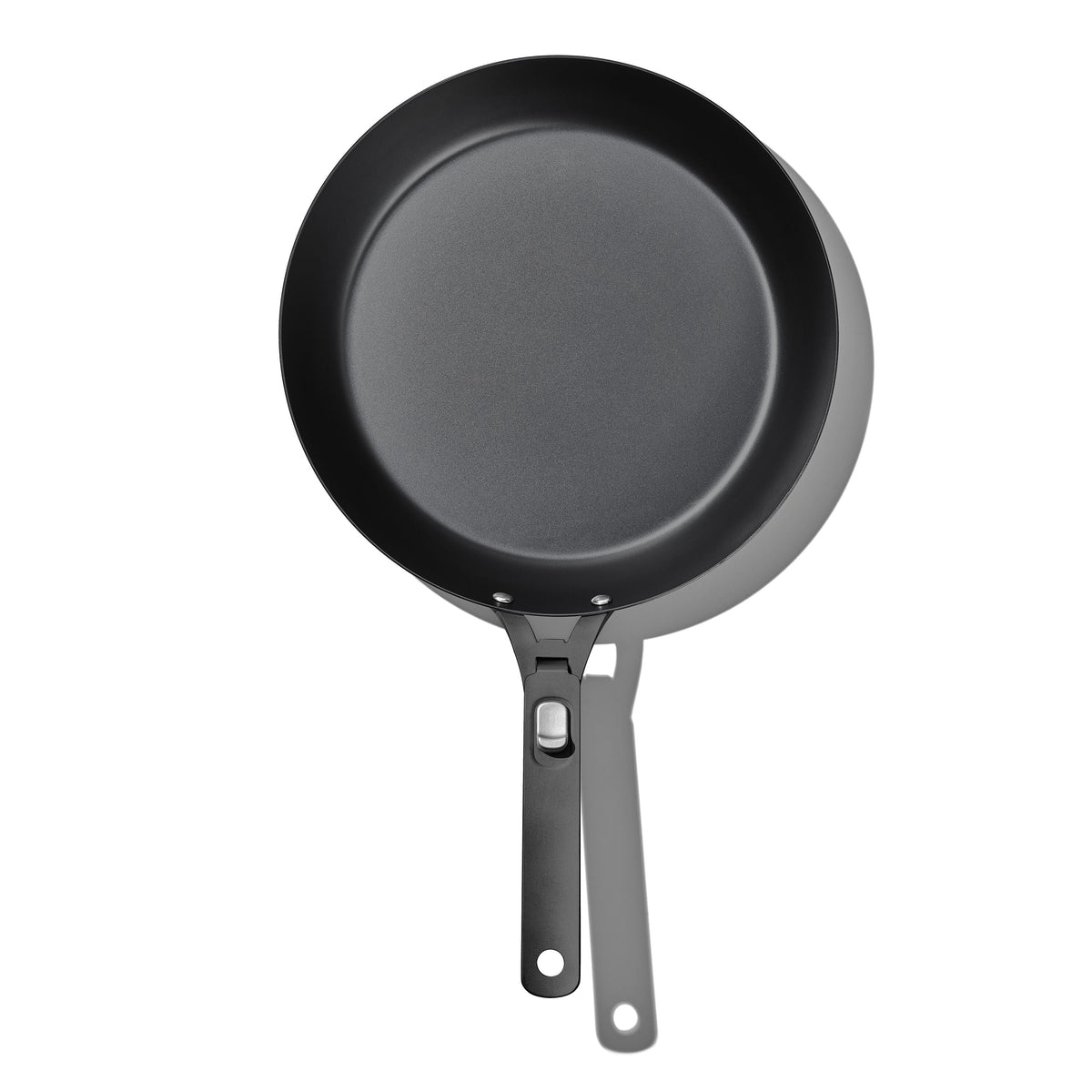 outdoor-12-inch-carbon-steel-pan-with-removable-handle-b9 od__2059650001_12incarbonsteelpan_62_rgb.jpg