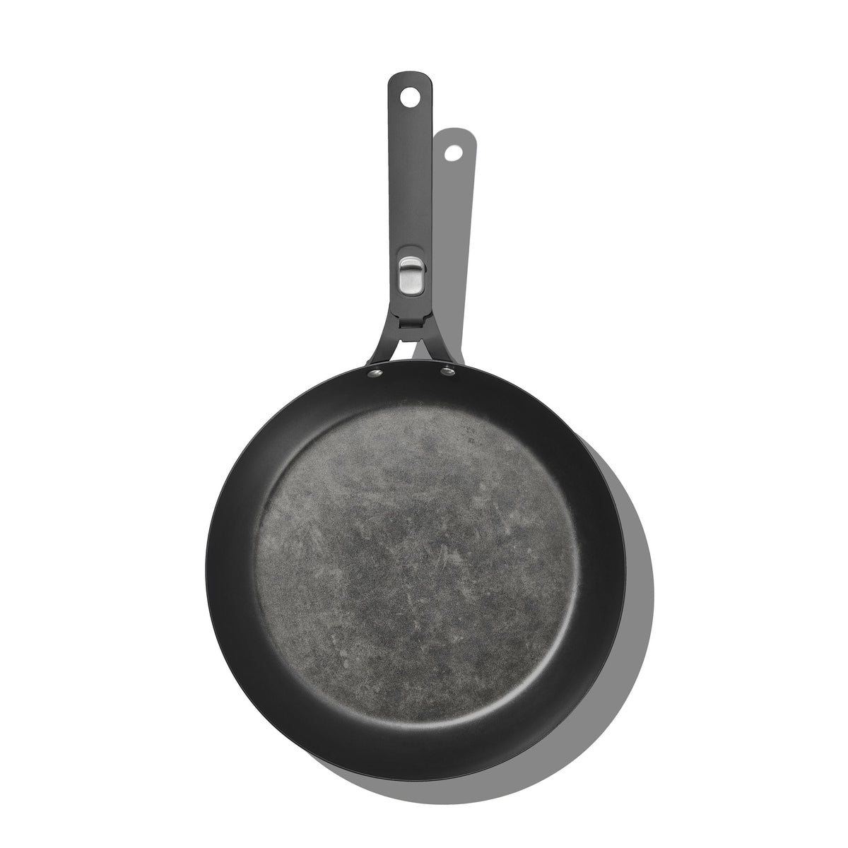 outdoor-12-inch-carbon-steel-pan-with-removable-handle-b9 od__2059650001_12incarbonsteelpan_96_rgb.jpg