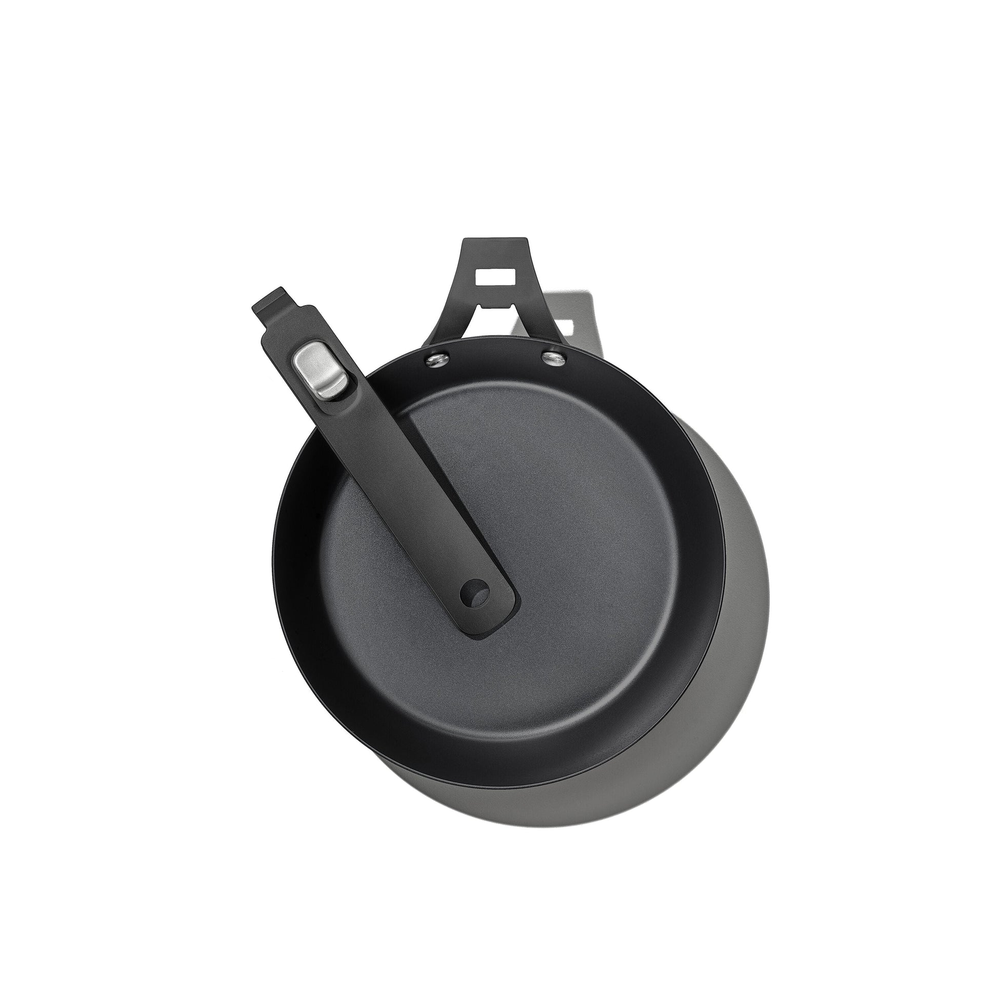 carbon-steel-with-removable-handle-8in-pan-g5 od__2059660001__8incarbonsteelpan_73_p_rgb.jpg