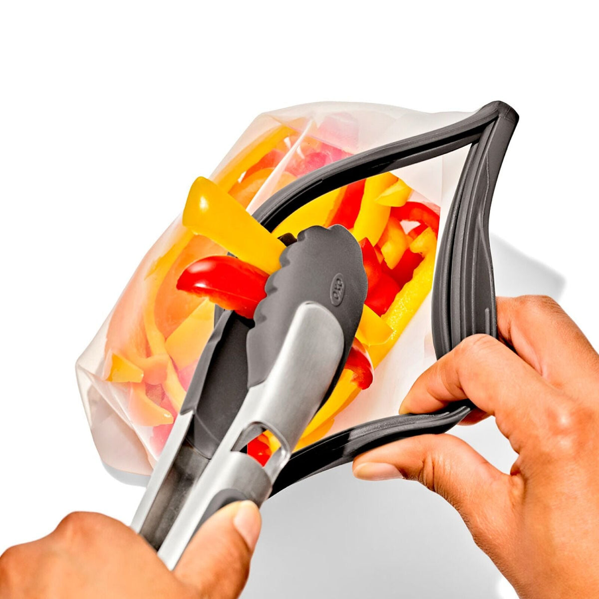 outdoor-silicone-reusable-sandwich-bag-28-oz-l7 odr_9112700_siliconesandwichbag28oz_pdp_02.jpg