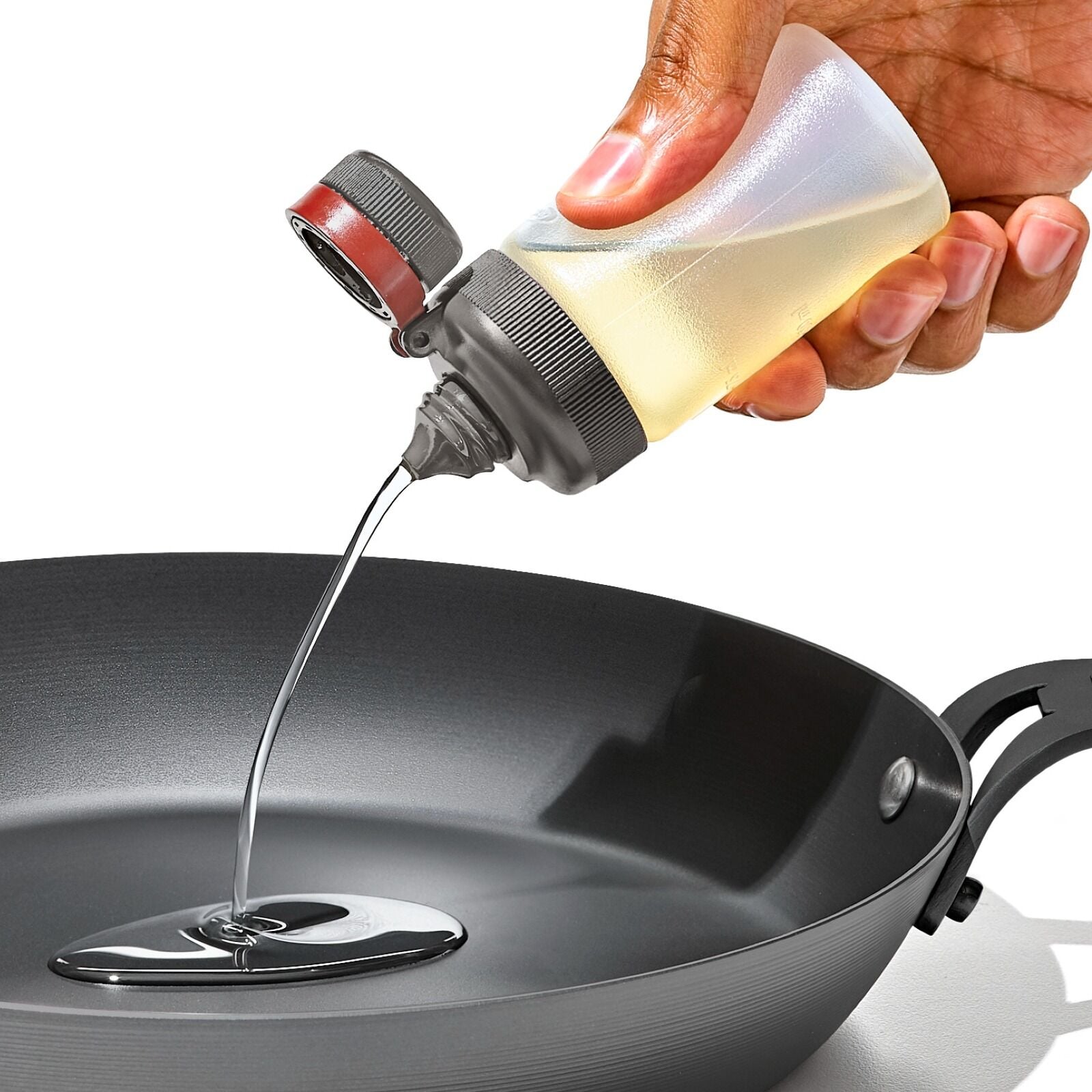 outdoor-7-piece-spice-shaker-and-squeeze-bottle-set-q6 odr_kitchen-prep-spice-sets-condiment_pdp_09.jpeg