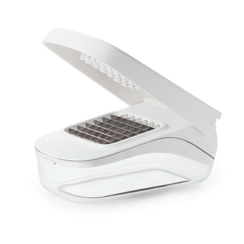 vegetable-chopper-with-easy-pour-opening-s4 onion.jpg