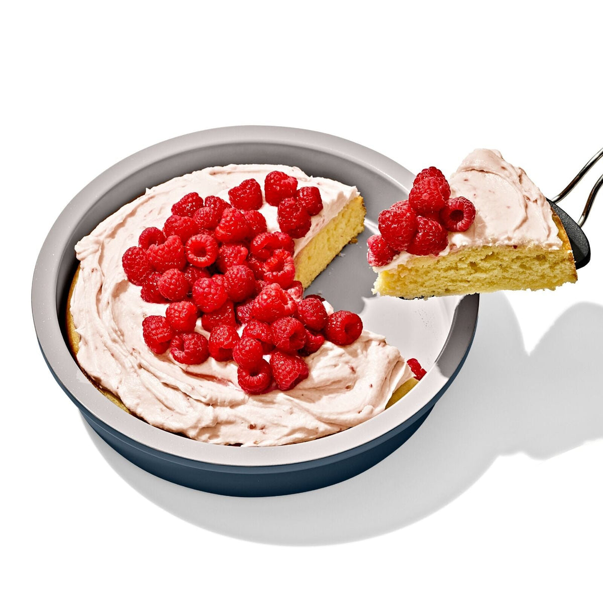 non-stick-pro-ceramic-coated-metal-bakeware-9-round-cake-pan-storm-blue-t4 oxo_11414100_9in-round-cake-pan-stormblue_apdp_03.jpg