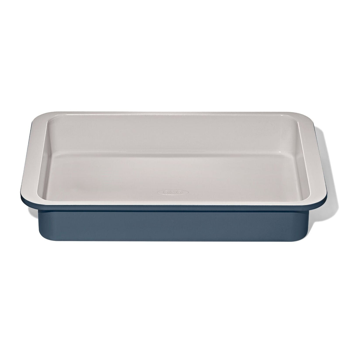 non-stick-pro-ceramic-coated-metal-bakeware-9-x-13-cake-pan-e6 oxo_9x13-cake-pan-stormblue_apdp_00_main.jpg
