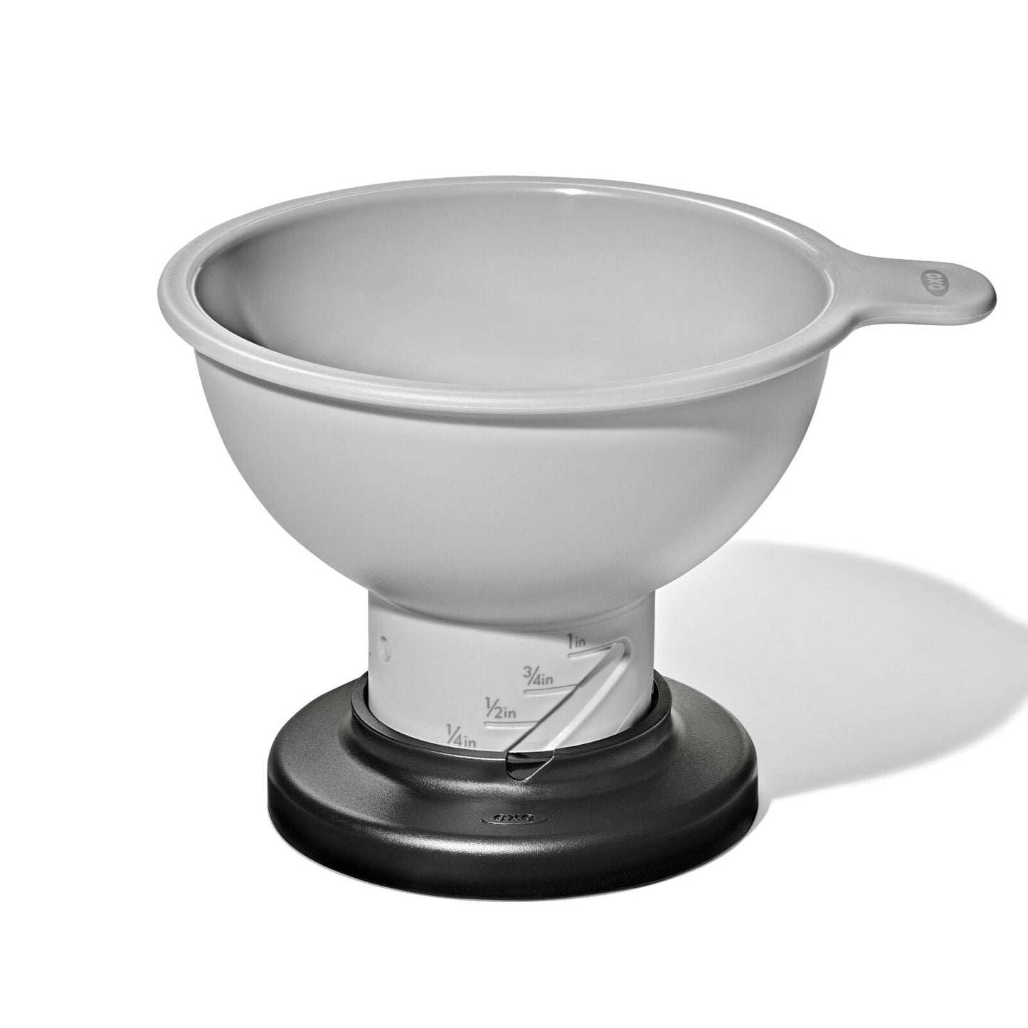 adjustable-funnel-c6 oxo_adjustable-funnel_apdp_00_main.jpeg
