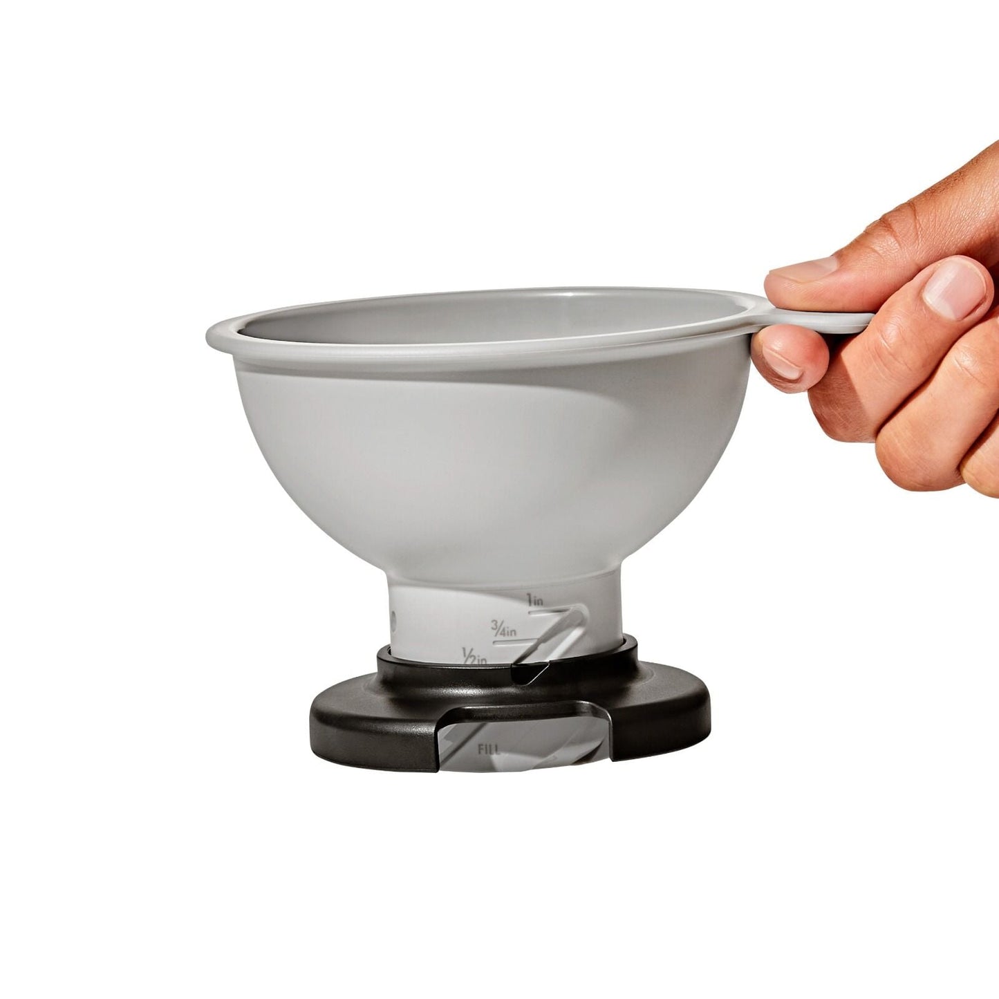 adjustable-funnel-c6 oxo_adjustable-funnel_pdp_02.jpeg