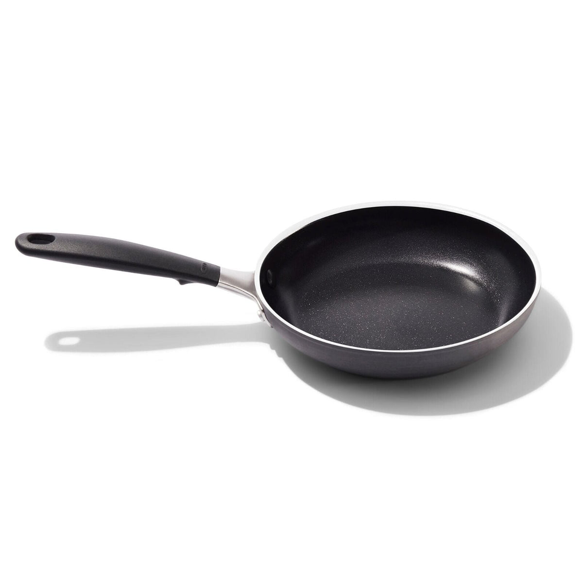 non-stick-pro-every-day-8-inch-frypan-e0 oxo_cc010468-001_nonstick-everyday-8in-fry-pan_pdp_01.jpg