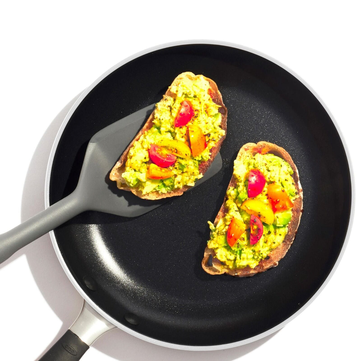 non-stick-pro-every-day-12-inch-frypan-b0 oxo_cc010470-001_nonstick-everyday-12in-fry-pan_pdp_03.jpg
