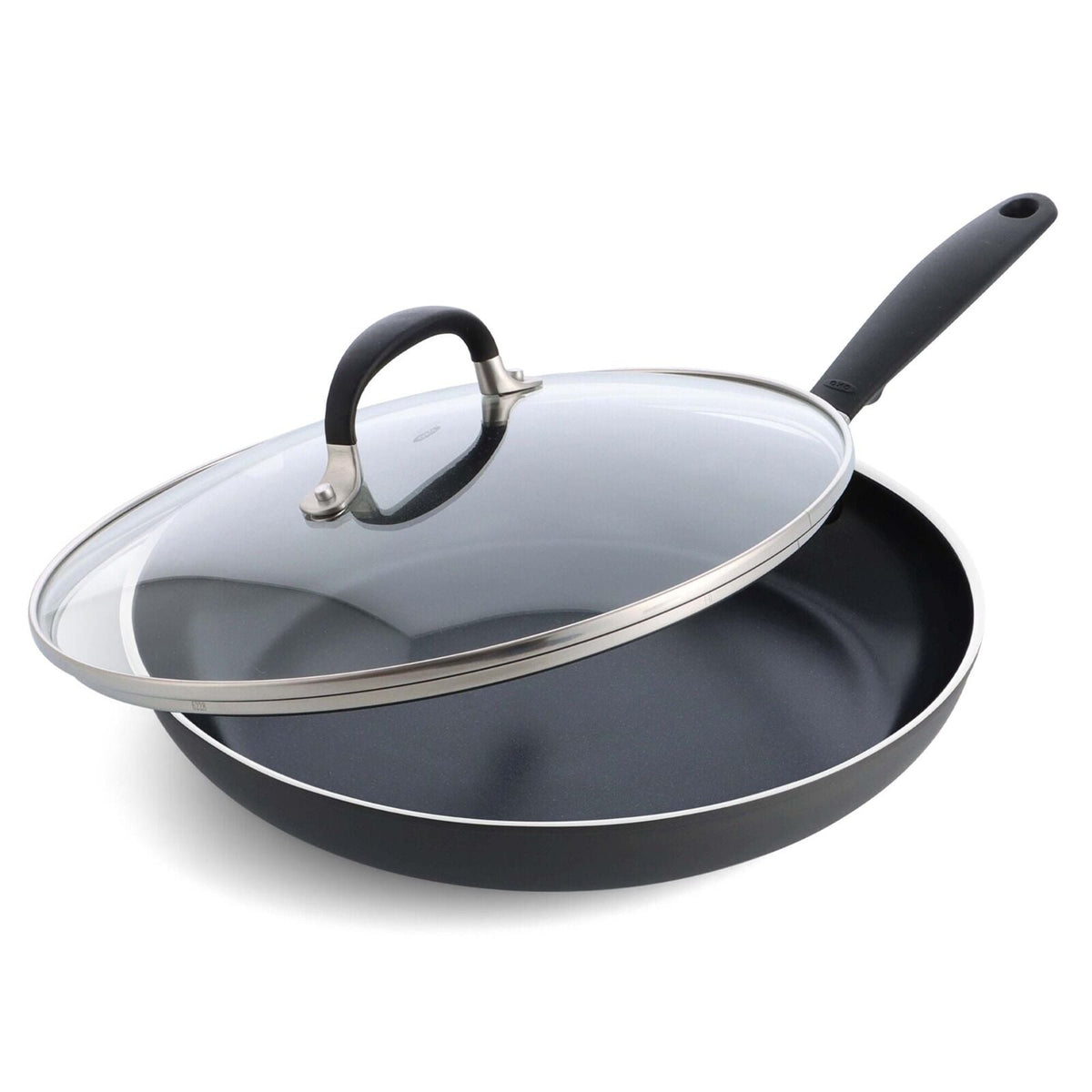 non-stick-pro-every-day-12-inch-frypan-with-lid-m6 oxo_cc010471-001_nonstick-everyday-12in-fry-pan-w-lid_pdp_01.jpg