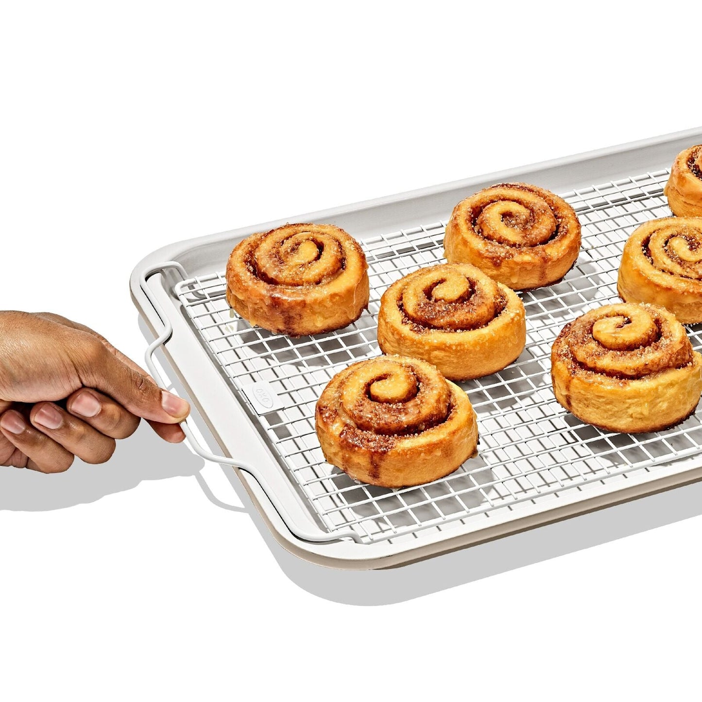 non-stick-pro-ceramic-coated-cooling-and-baking-rack-m4 oxo_ceramic-cooling-rack_pdp_03.jpeg