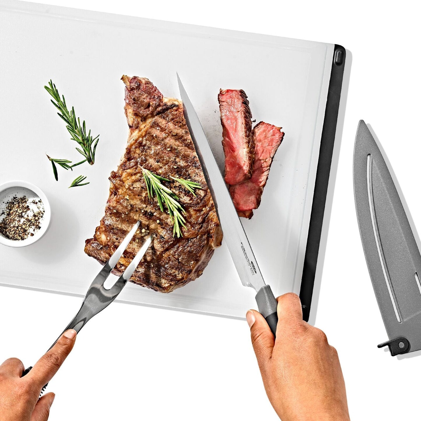 8-in-chefs-knife-with-locking-sheath-s3 oxo_chefs-knife-with-sheath_pdp_05.jpeg