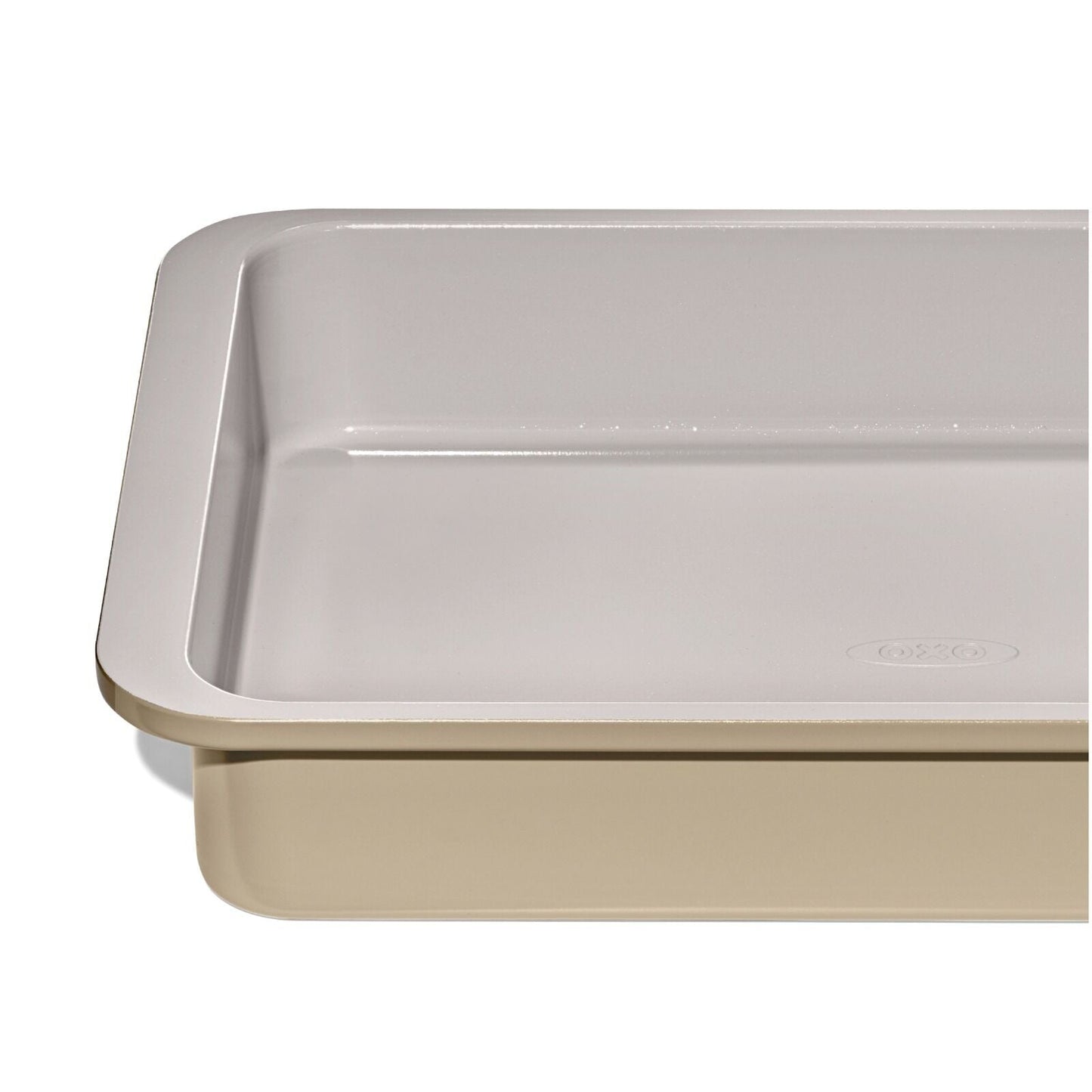 non-stick-pro-ceramic-coated-metal-bakeware-9-x-13-cake-pan-e6 oxo_gg_11415600_9x13-cake-pan-biscuit_pdp_04.jpg