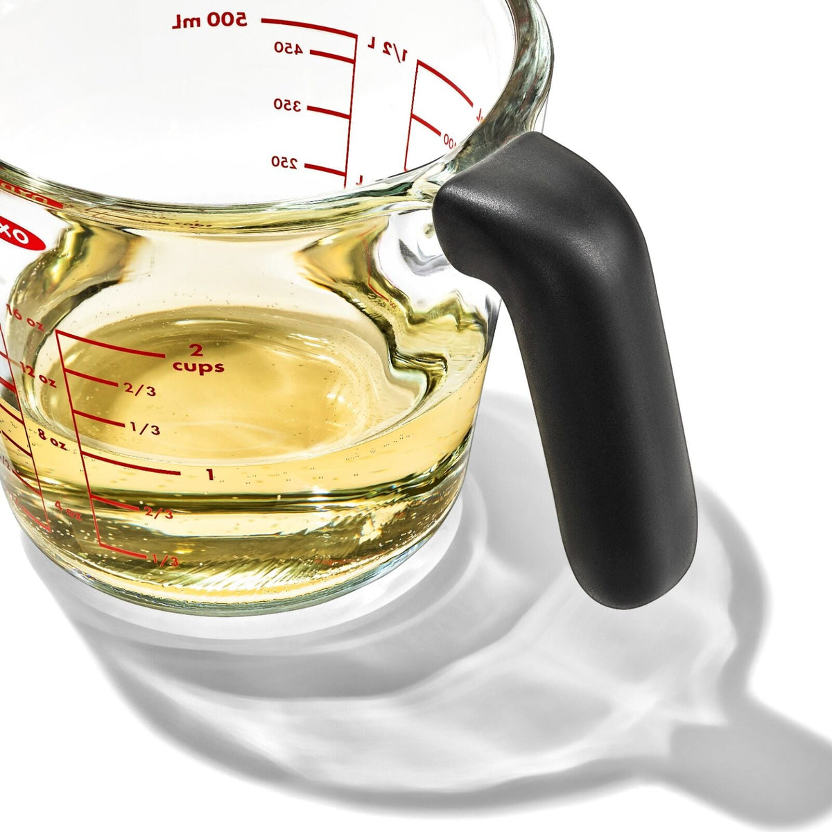 2-cup-glass-measuring-cup-with-lid-d9 oxo_glass_measuring_cup-11382100_026.jpg