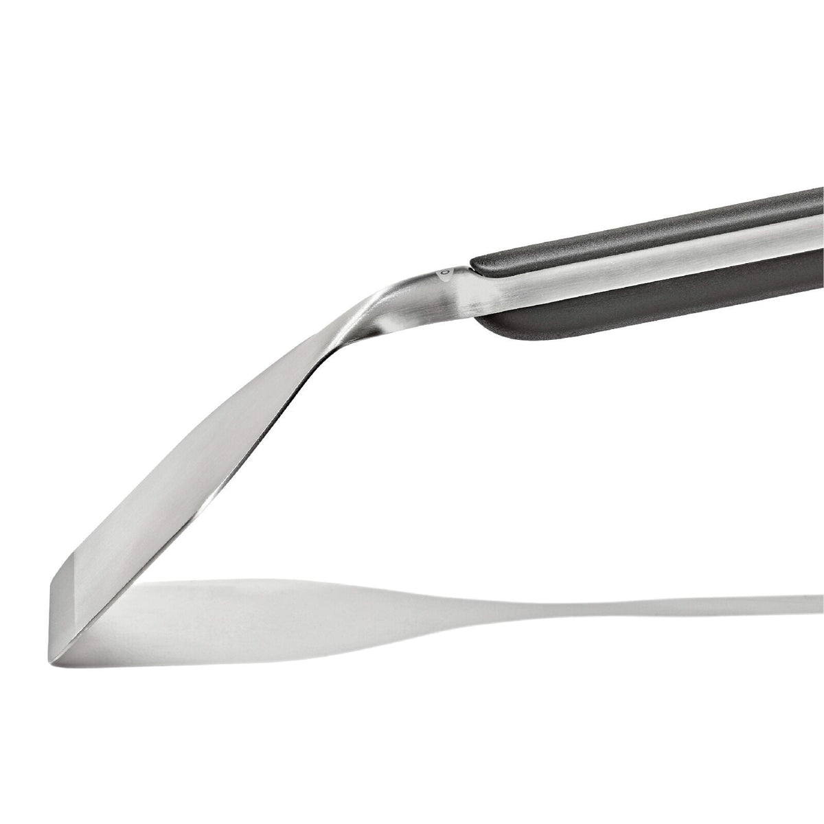 griddle-scraper-i4 oxo_griddle-scraper_pdp_06.jpeg