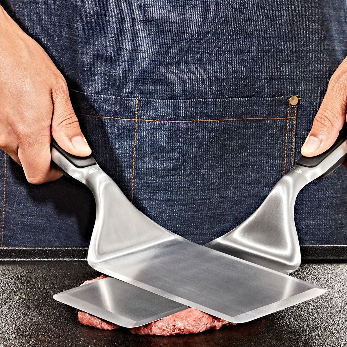 large-griddle-turner-b3 oxo_griddle-turner_pdp_06.jpeg