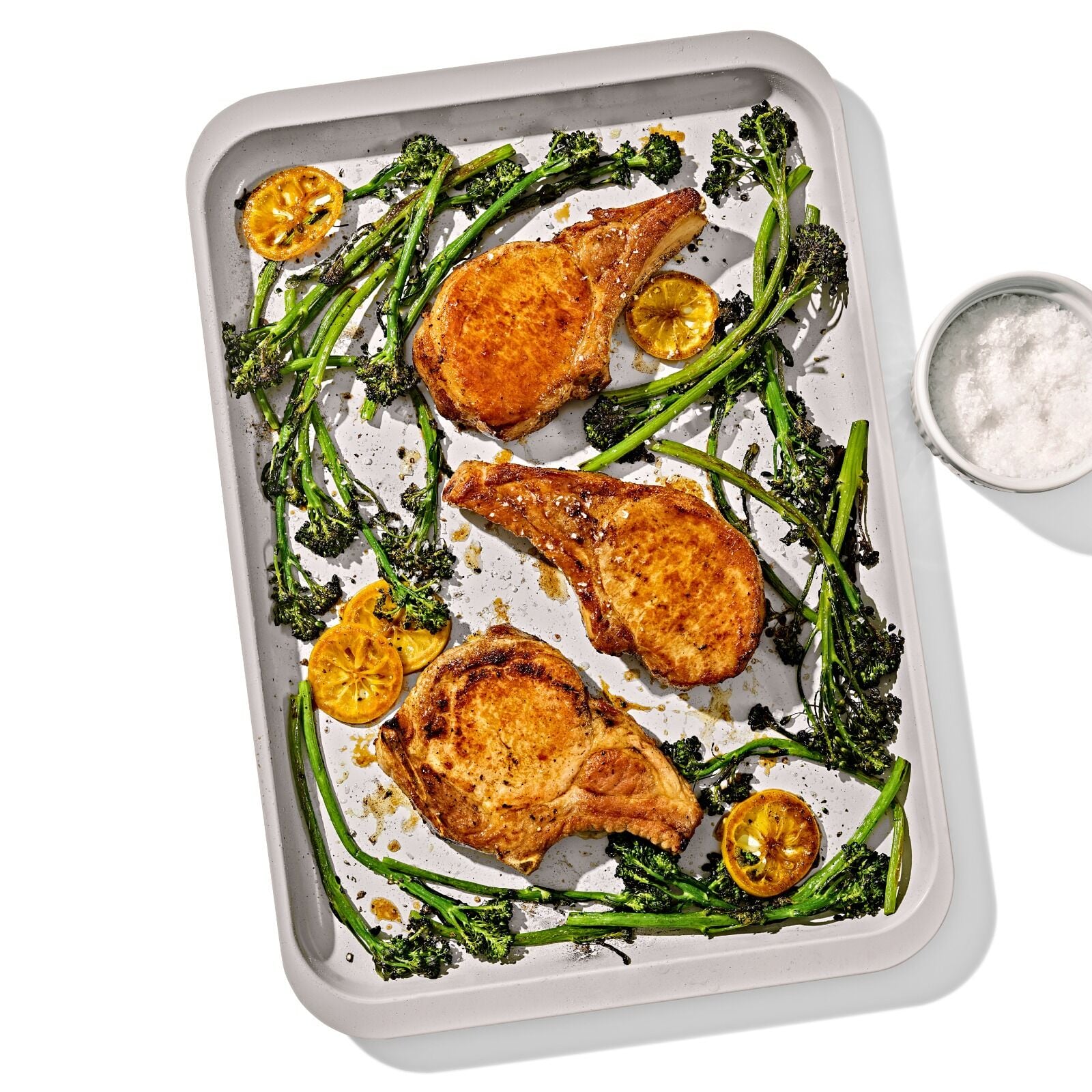 non-stick-pro-ceramic-coated-metal-bakeware-half-sheet-pan-storm-blue-m8 oxo_half-sheet-pan_pdp_04.jpg
