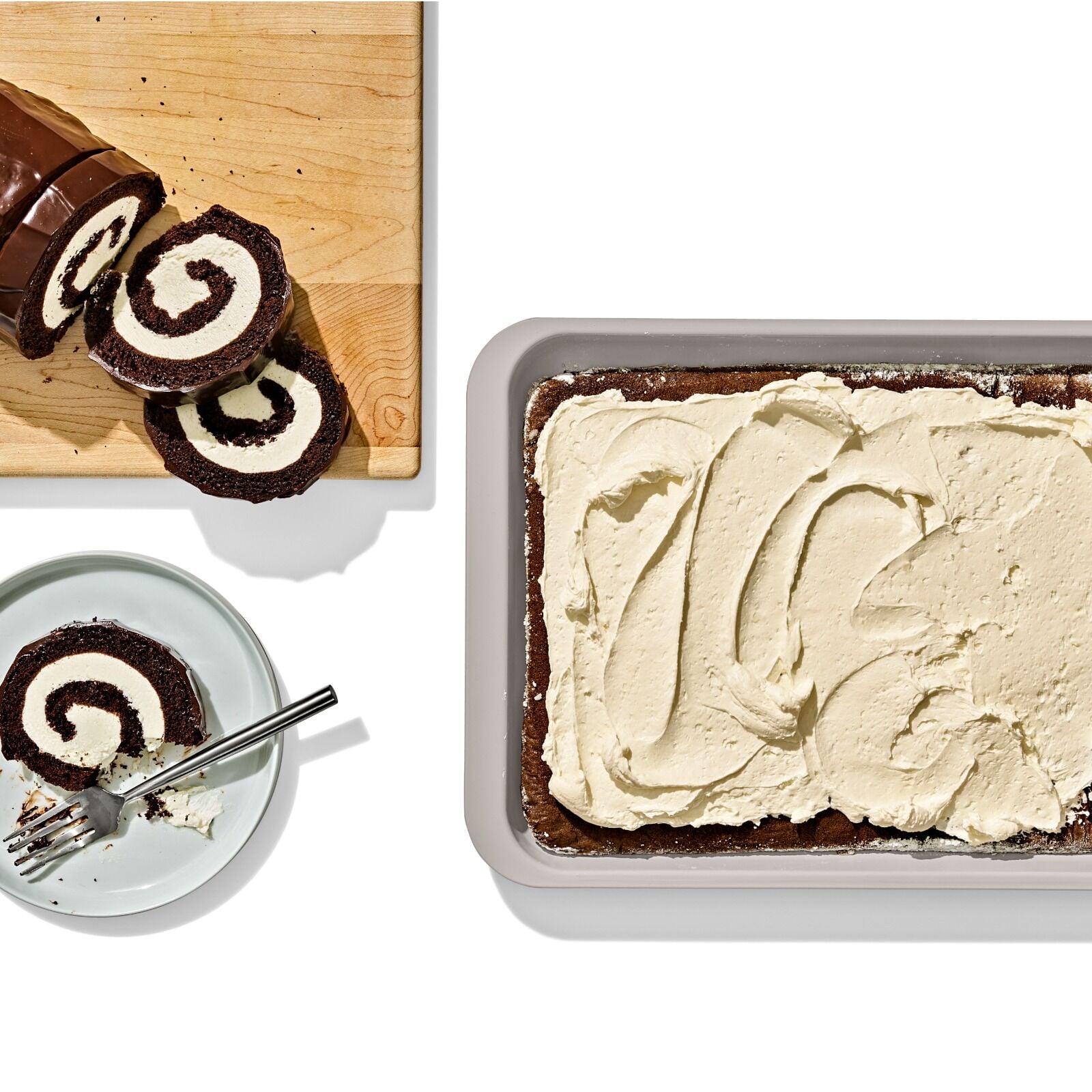non-stick-pro-ceramic-coated-metal-bakeware-jelly-roll-pan-storm-blue-y7 oxo_jelly-roll-pan_pdp_01.jpg