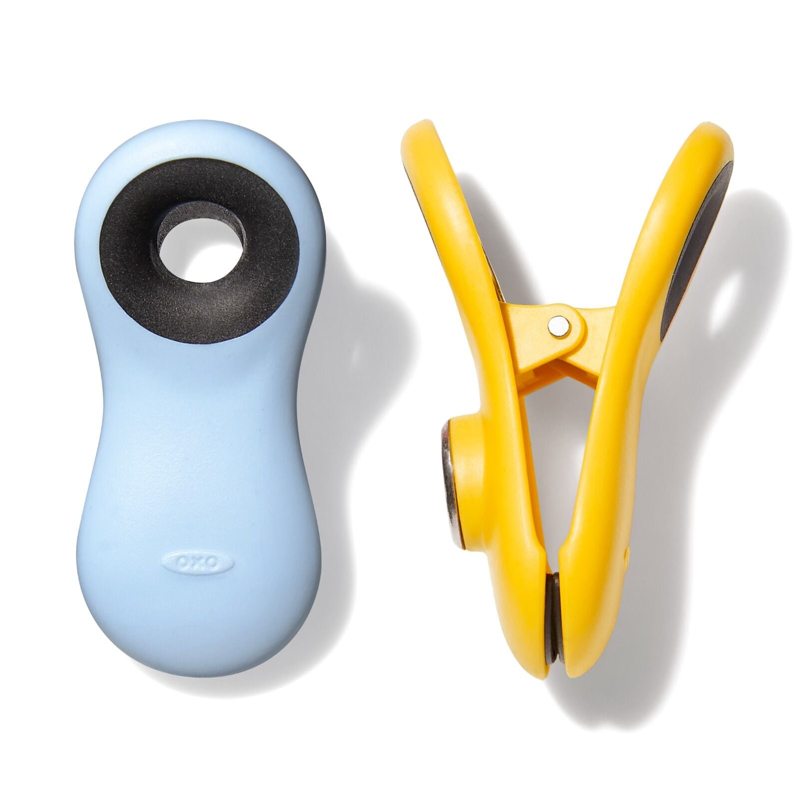 magnetic-all-purpose-clips-4-pack-assorted-colors-w3 oxo_magnetic_clips_set-13328400_015.jpg