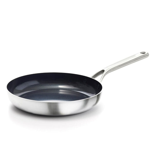 stainless-steel-mira-series-10in-frypan-ceramic-u3 oxo_mss_ph00882_frypans_10in_ns_1074.jpg