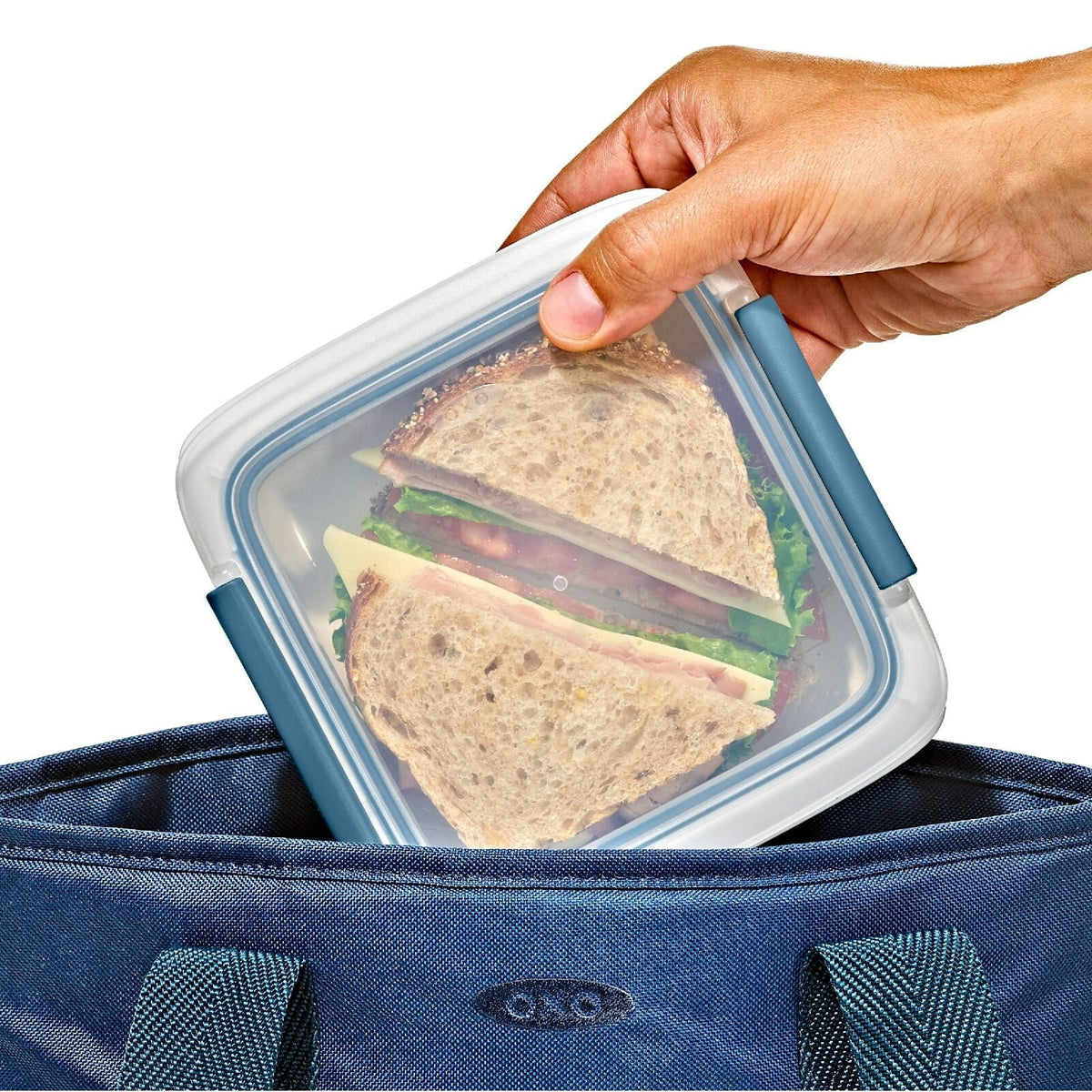 prep-and-go-slim-container-with-removable-divider-1-8-cups-0-4-l-e8 oxo_prep-go-slim-container_pdp_08.jpeg