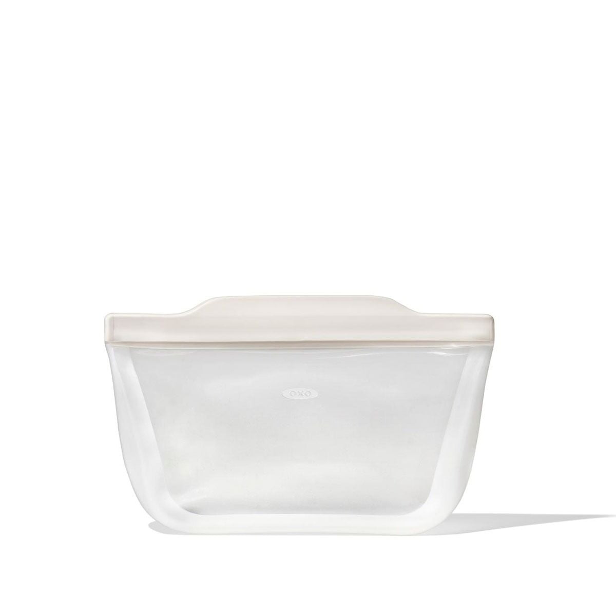 silicone-reusable-bag-stand-up-quart-32-oz-oat-z1 oxo_reusable_snack_bag-11386100_020.jpg