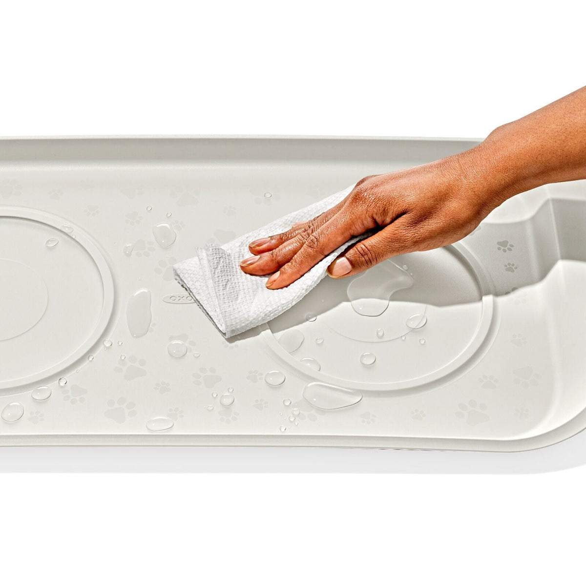 oxo-pet-easy-clean-feeding-mat-v6 pet_7101100_nonslip-feeding-mat_pdp_02.jpeg