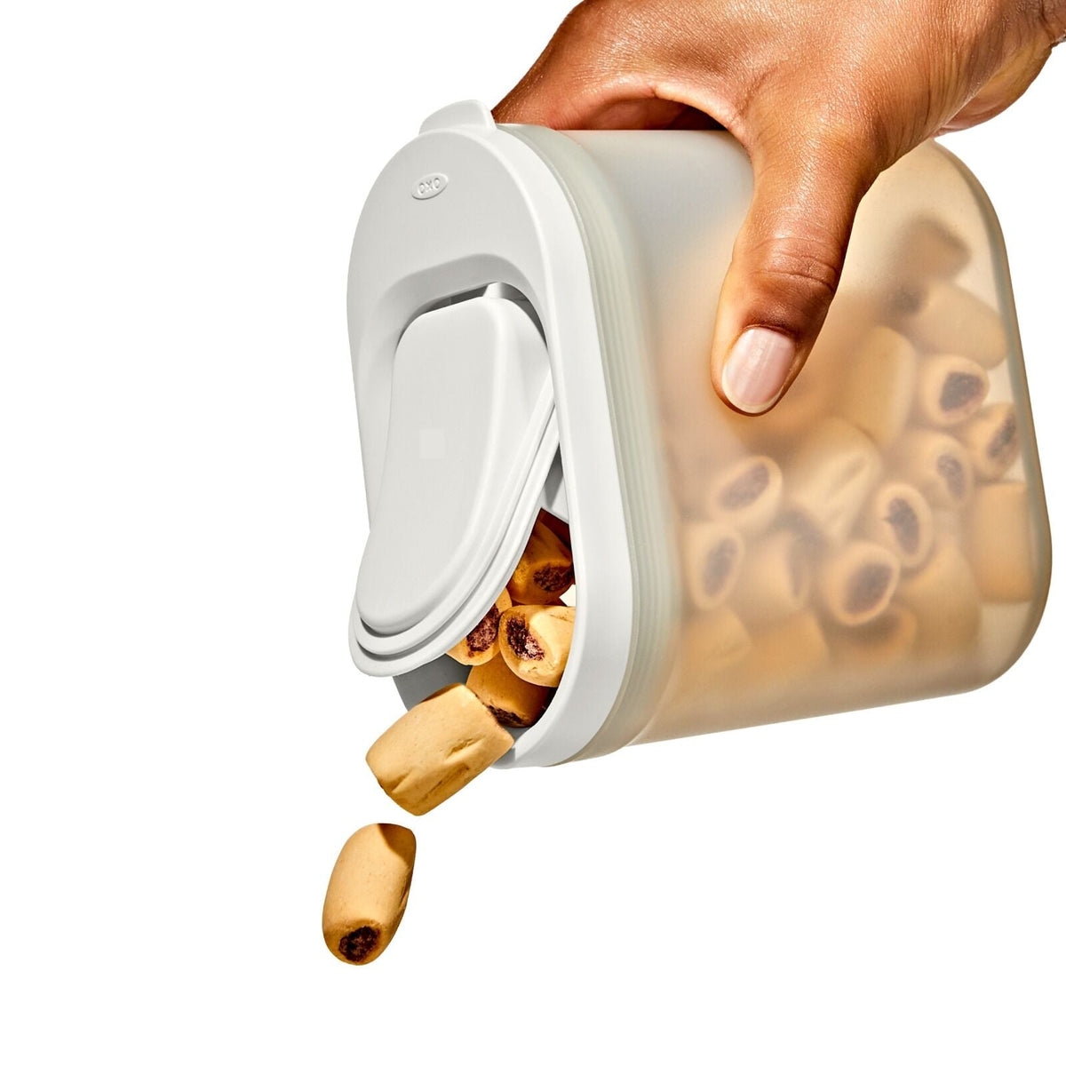 oxo-pet-airtight-treat-container-m7 pet_7301200_airtight-food-container-small_pdp_04.jpeg