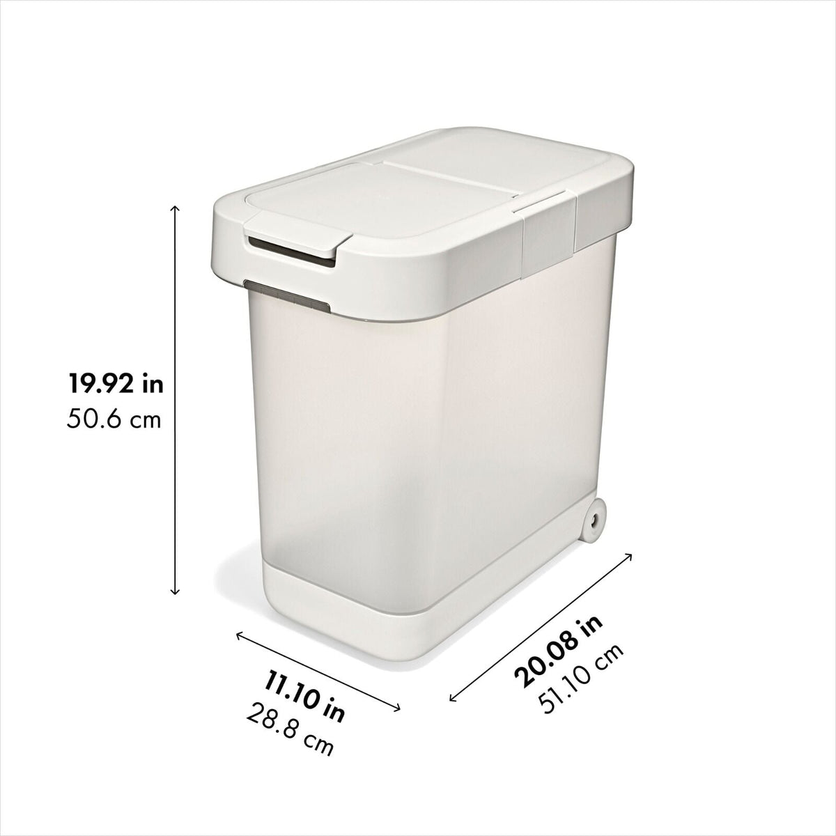 oxo-pet-airtight-food-container-with-scoop-large-b8 pet_7301500_airtight-food-container-large_apdp_01_dim.jpeg