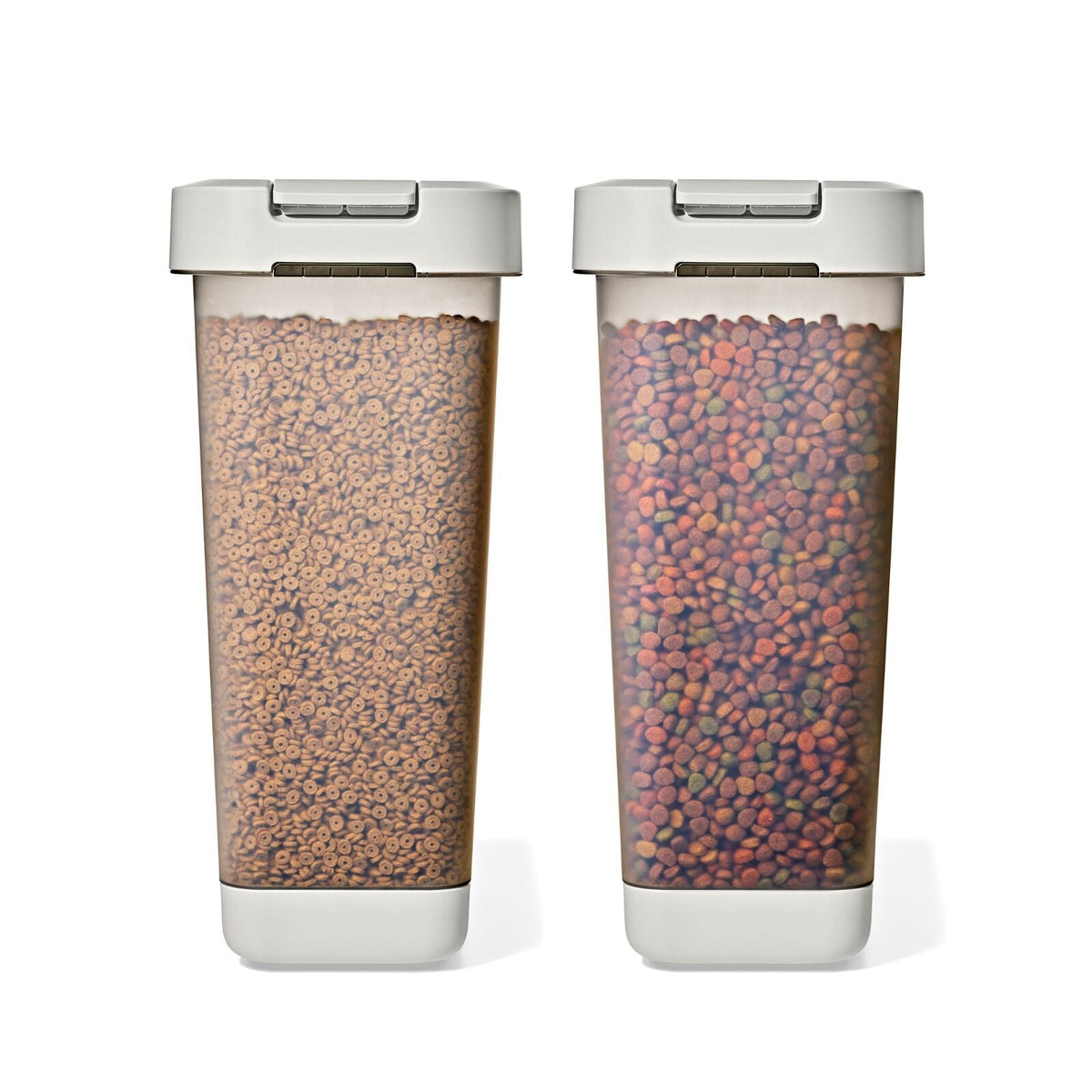 oxo-pet-airtight-food-container-with-scoop-extra-large-u0 pet_7301600_airtight-food-container-extra-large_pdp_06.jpeg