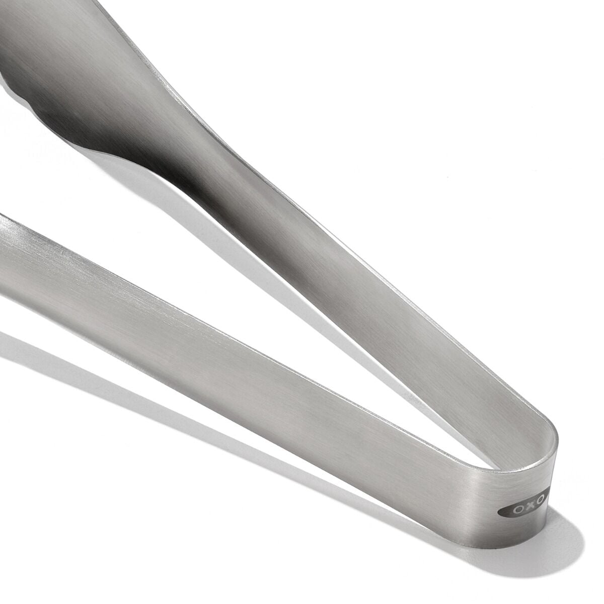 oxo-steel-serving-tongs-c9 stl_3121300_8b.jpg