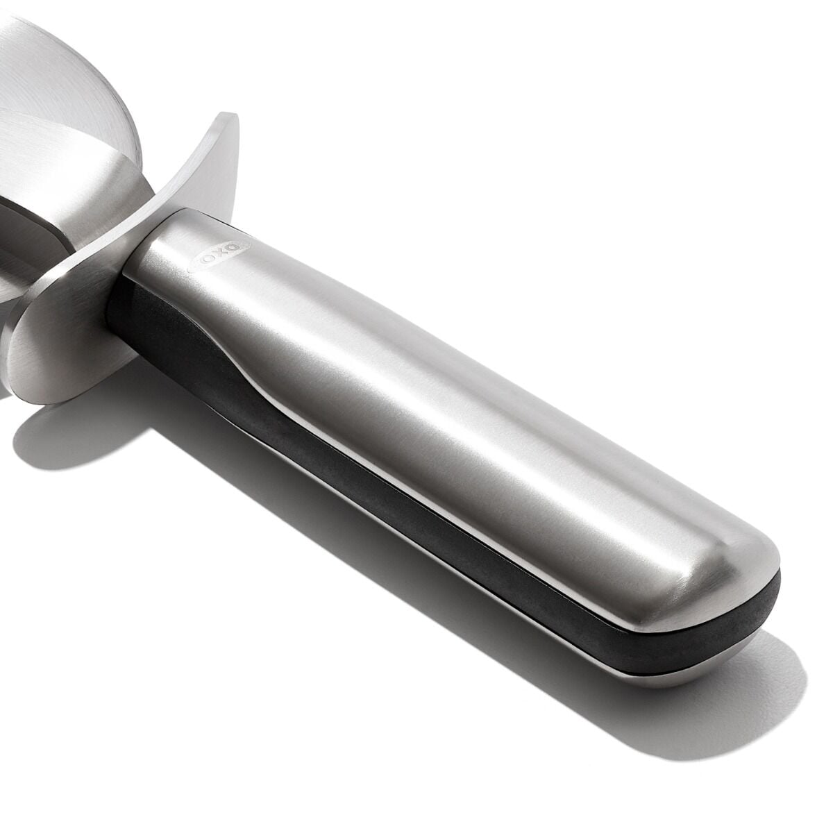 oxo-steel-pizza-wheel-u7 stl_3121500_8b.jpg