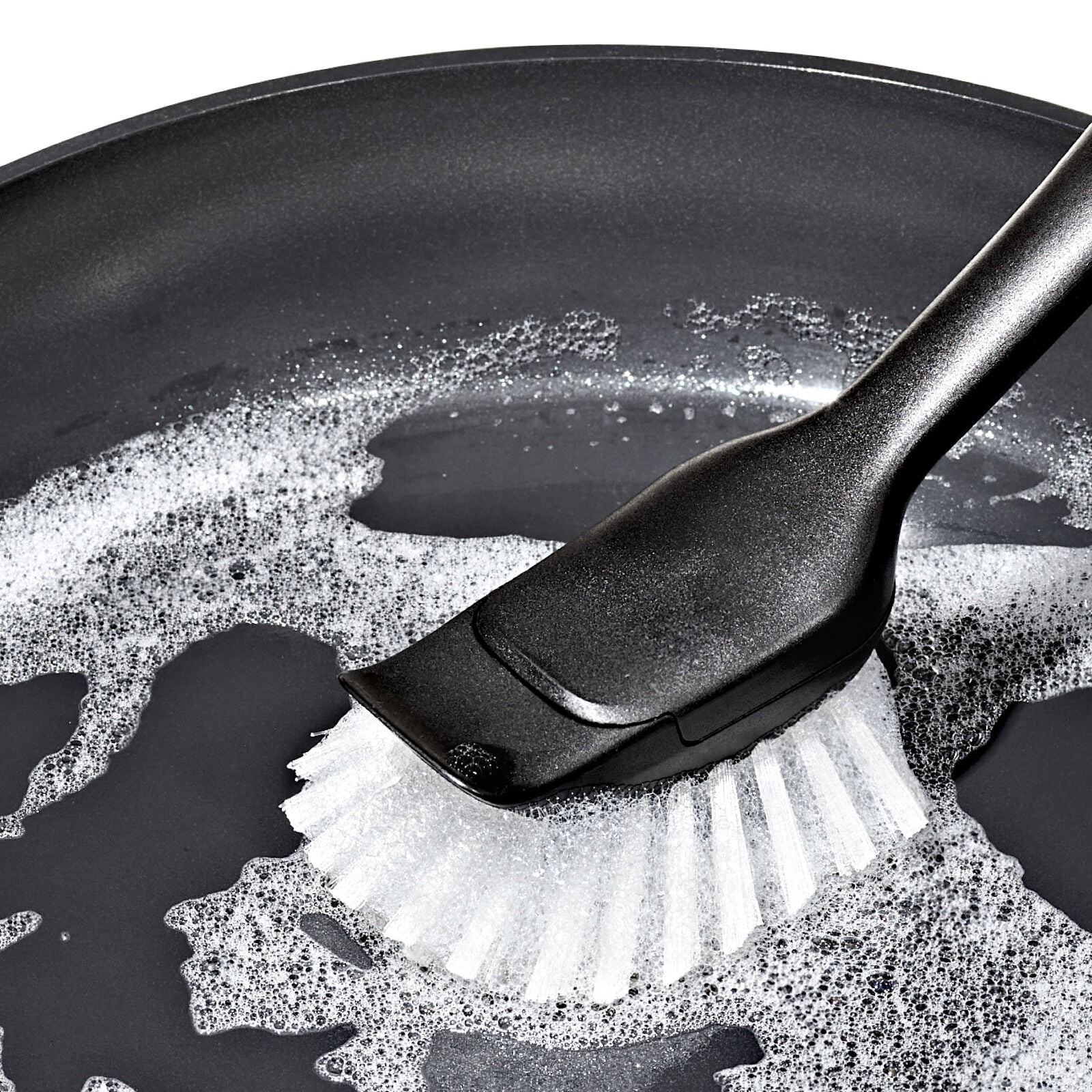 steel-dish-brush-with-replaceable-head-o8 stl_dishbrush_pdp_03.jpg