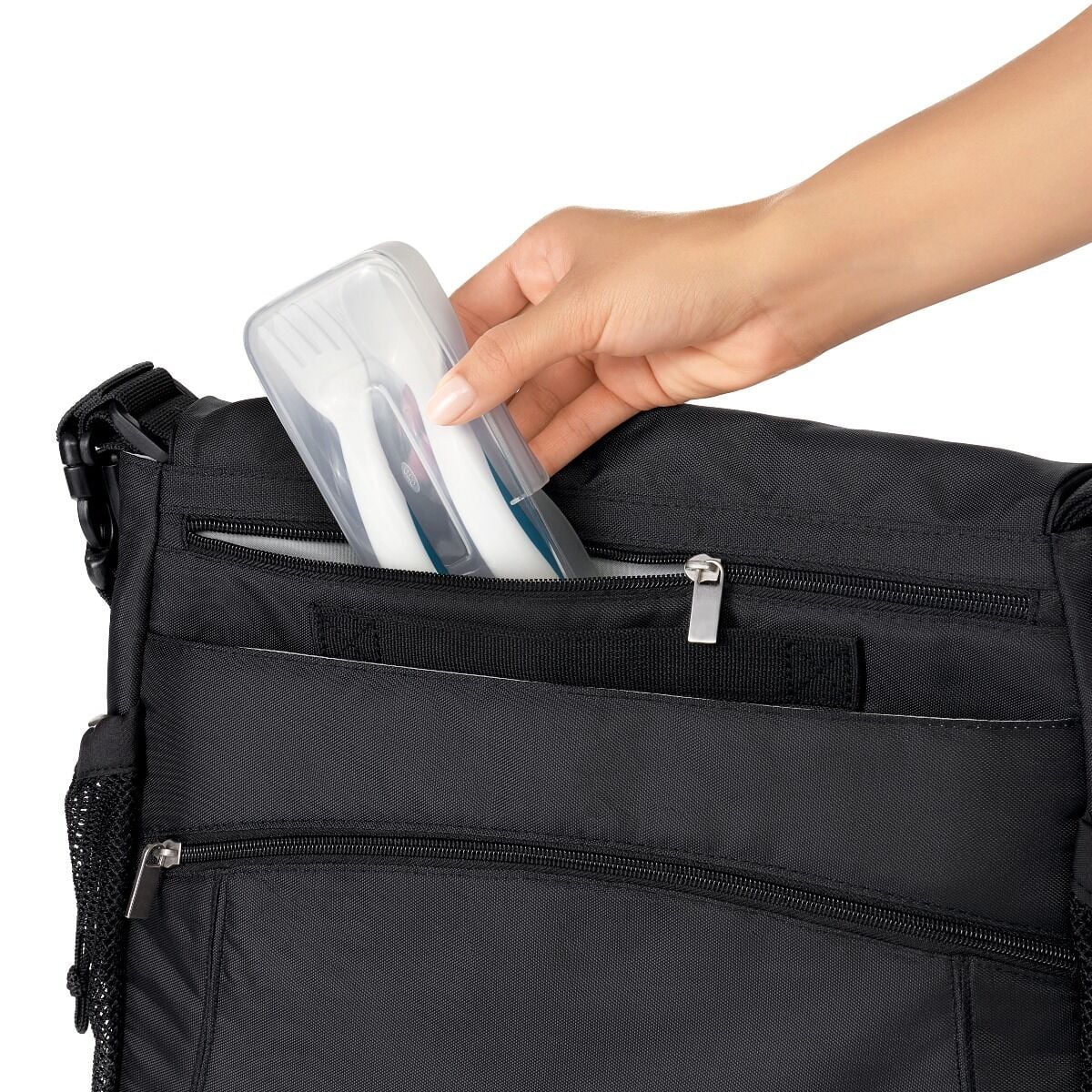 on-the-go-plastic-fork-and-spoon-set-with-travel-case-j0 tot_61139300_4_1.jpg