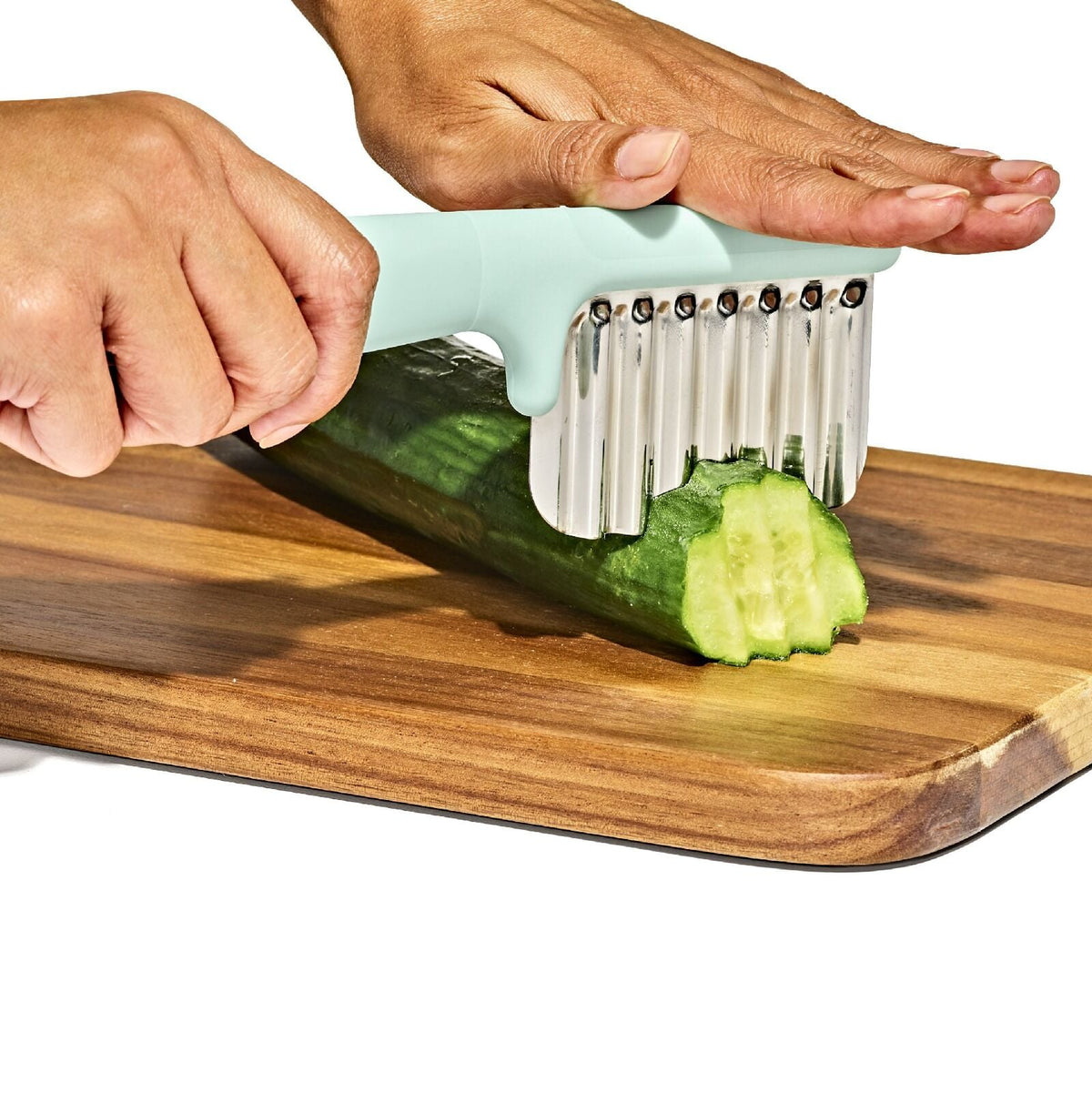 crinkle-cutter-e7 tot_61176500_crinkle-cutter-opal_pdp_04.jpeg