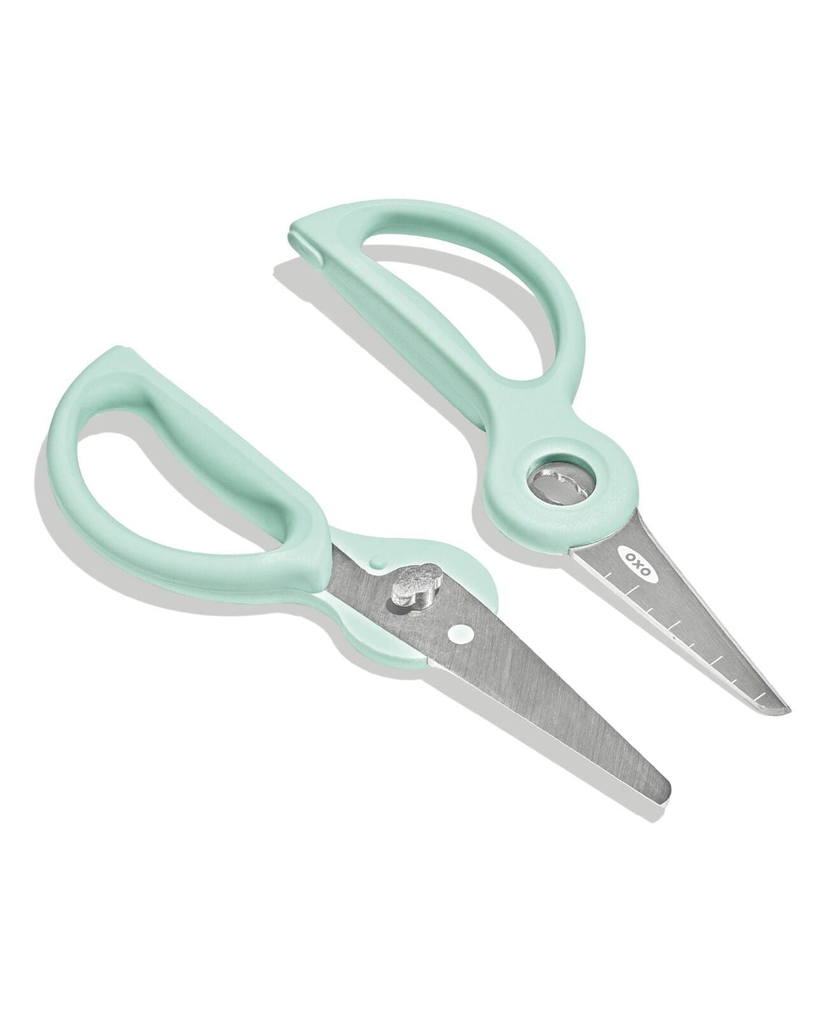 on-the-go-food-scissors-with-case-b5 tot_61176600_baby-food-scissors-opal_pdp_macys_05.jpeg