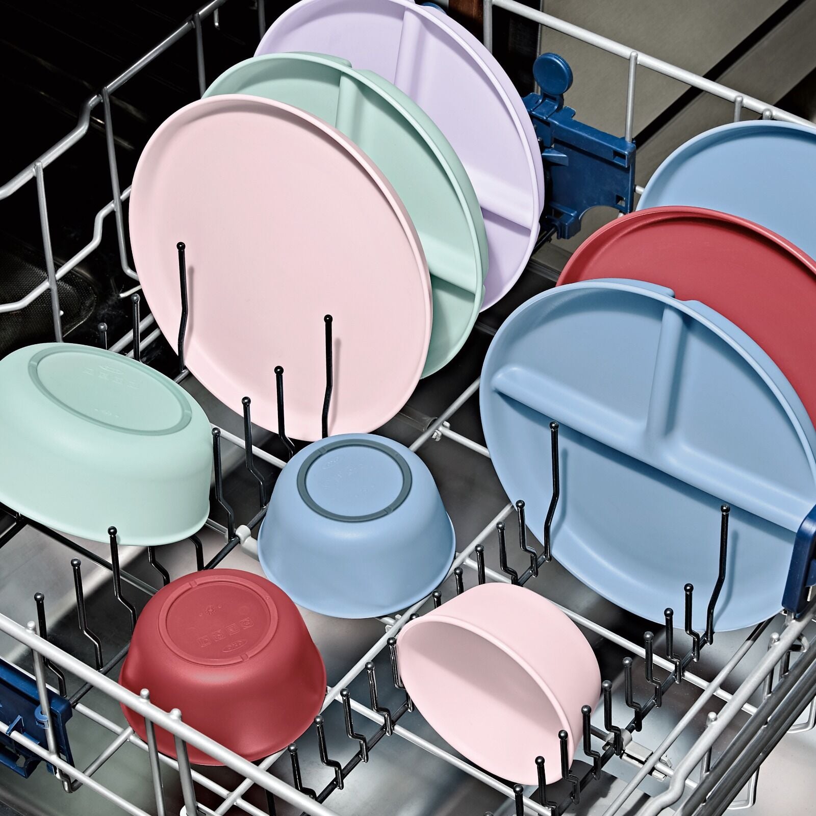 tot-toddler-mealtime-set-l6 tot_61179600_toddler-mealtime-set_pdp_06.jpeg