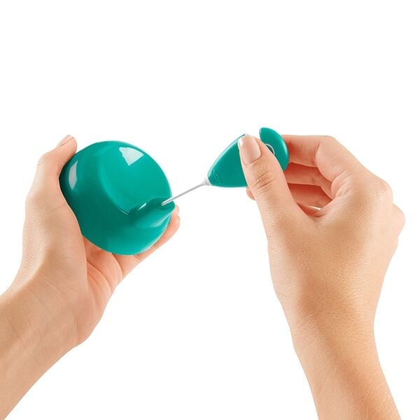 cleaning-set-for-straw-and-sippy-cups-j3 tot_62123100_4a.jpg