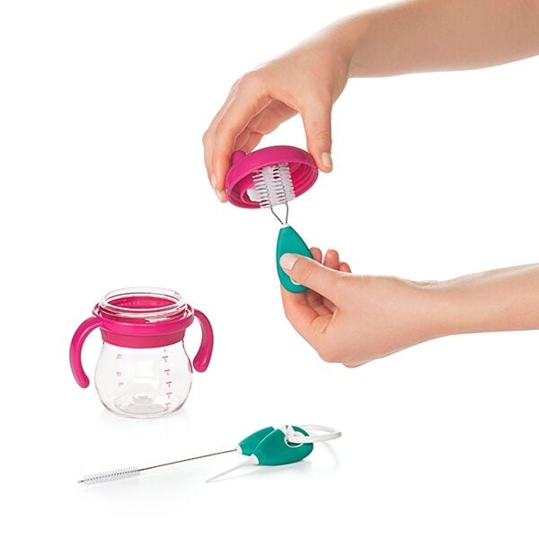 cleaning-set-for-straw-and-sippy-cups-j3 tot_62123100_4c.jpg