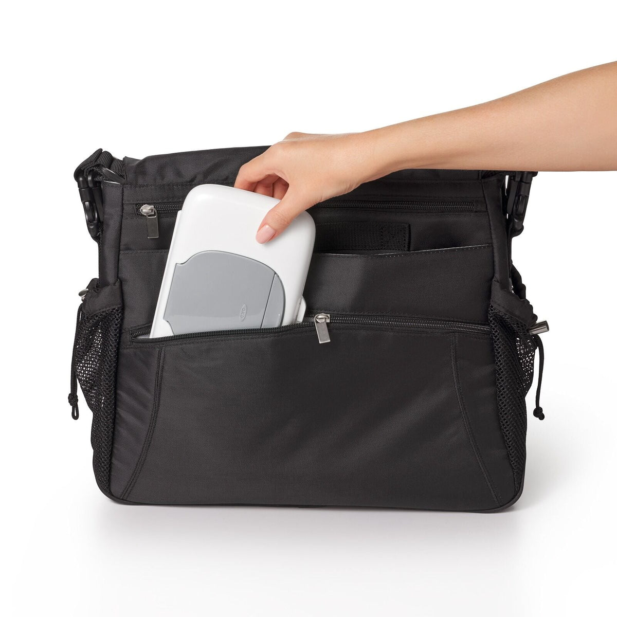 on-the-go-wipes-dispenser-gray-h1 tot_63101700_4b_-_rgb.jpg