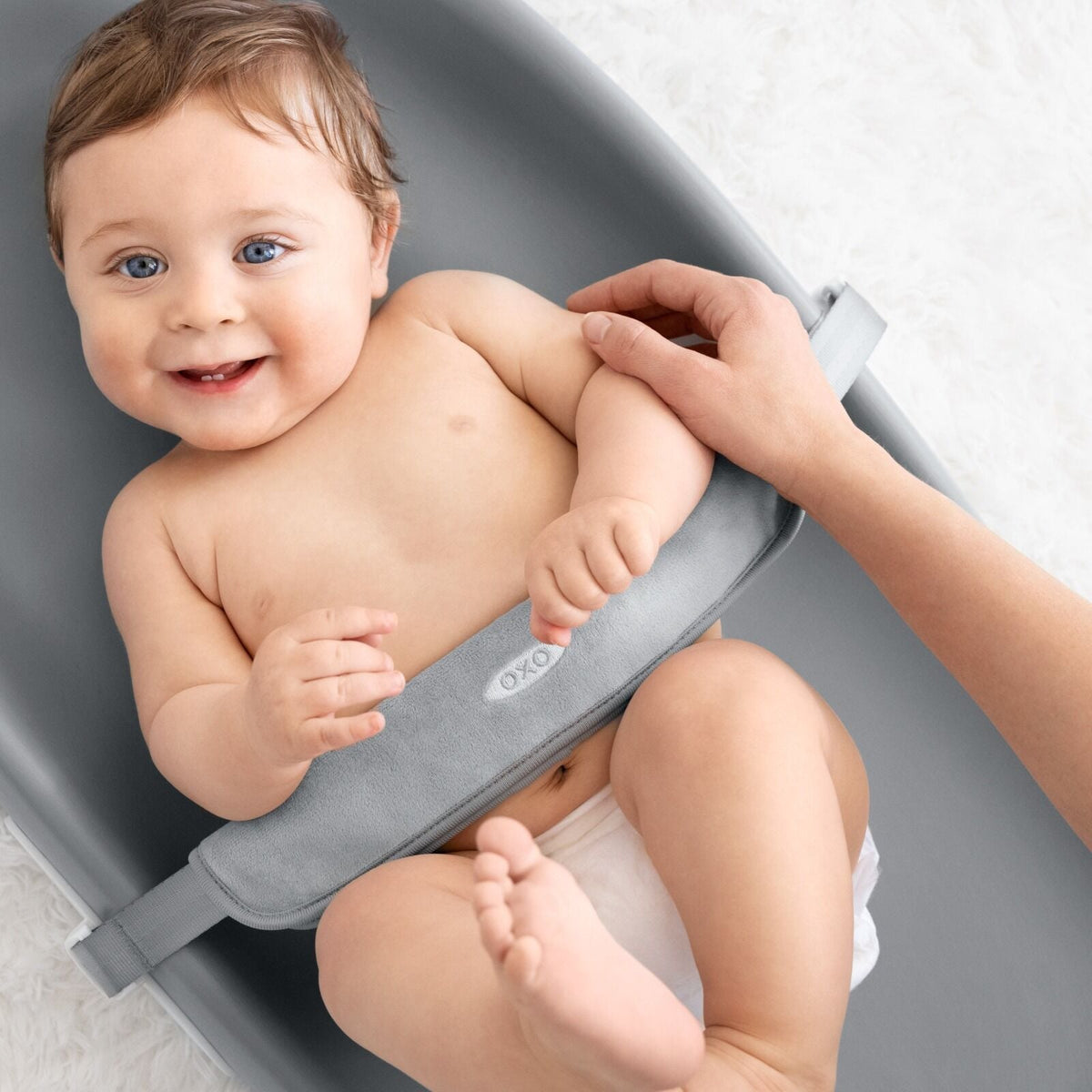 tot-changing-pad-gray-f7 tot_63154800_changingpad_pdp_05.jpg
